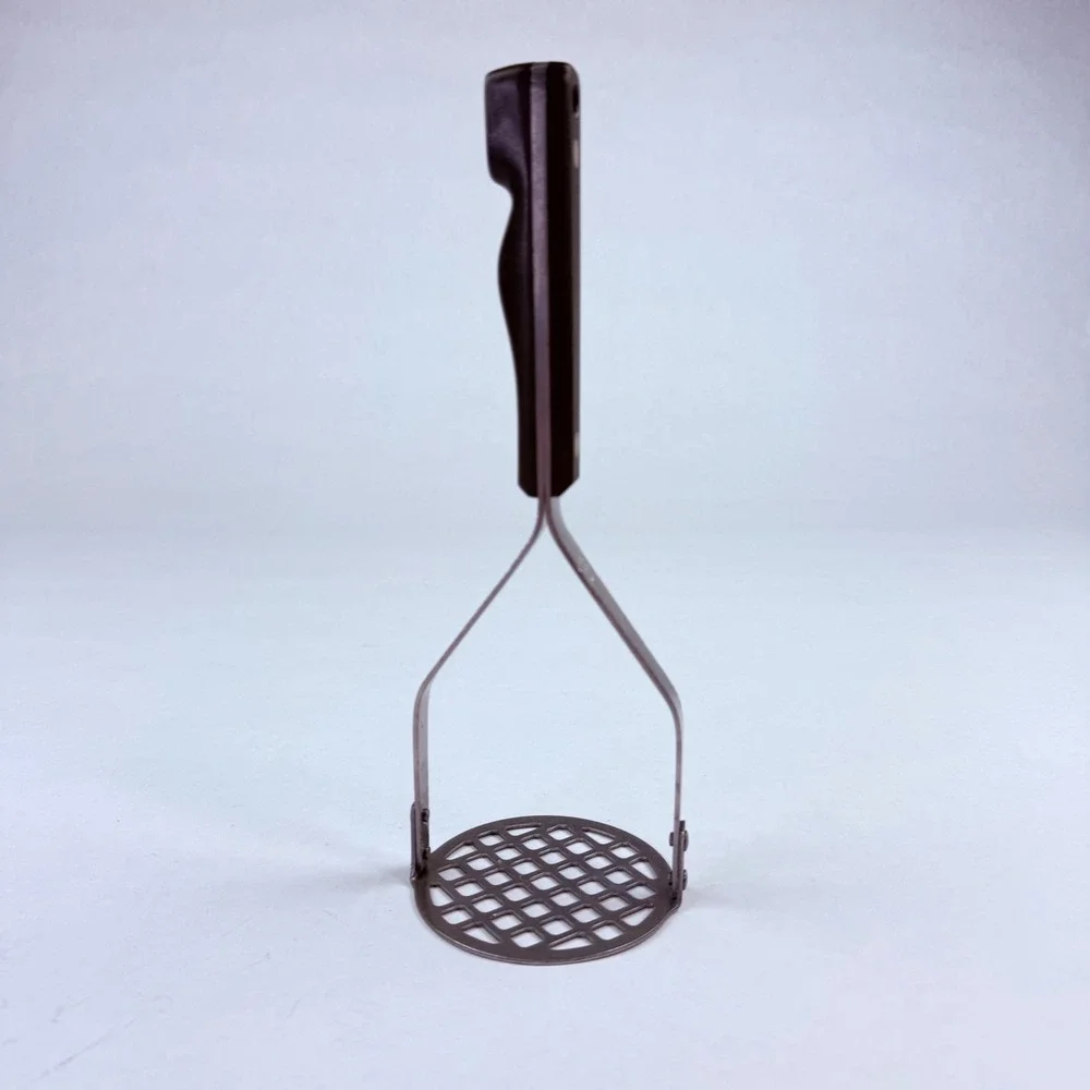Maid‎ of Honor Vintage Potato Masher Stainless Steel Bakelite Handle USA Made